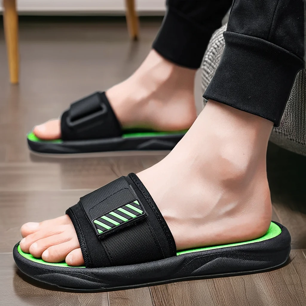 High Quality Brand New Men Casual Slippers Sandals Outdoor Beach Shoes Clogs Designer EVA Soft Bottom Summer Men Home Slippers