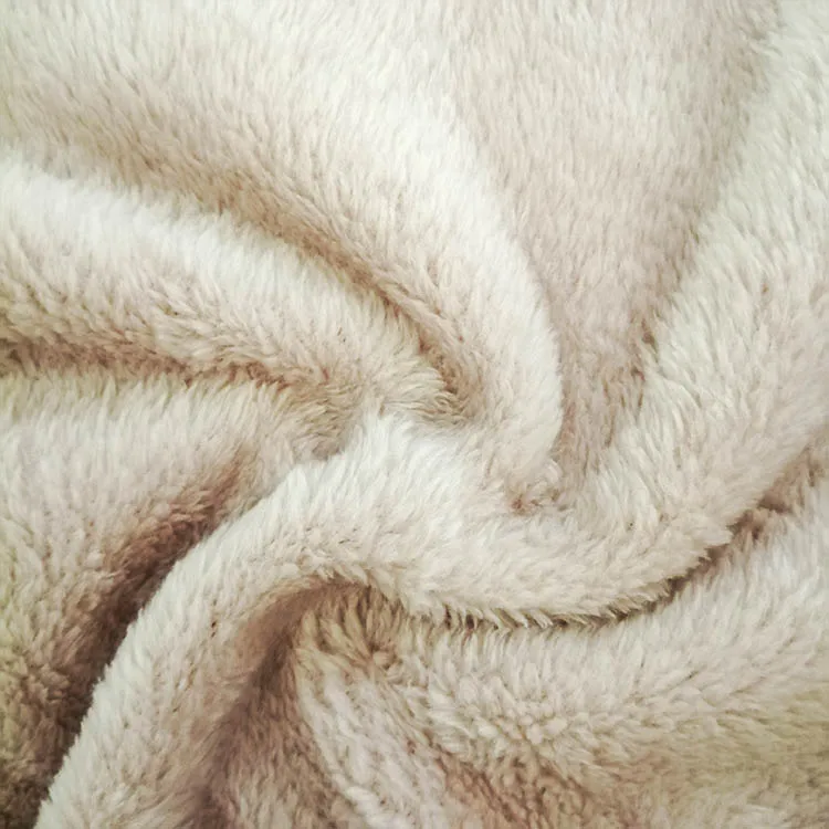 100% Polyester solid  flannel fleece blanket in factory China