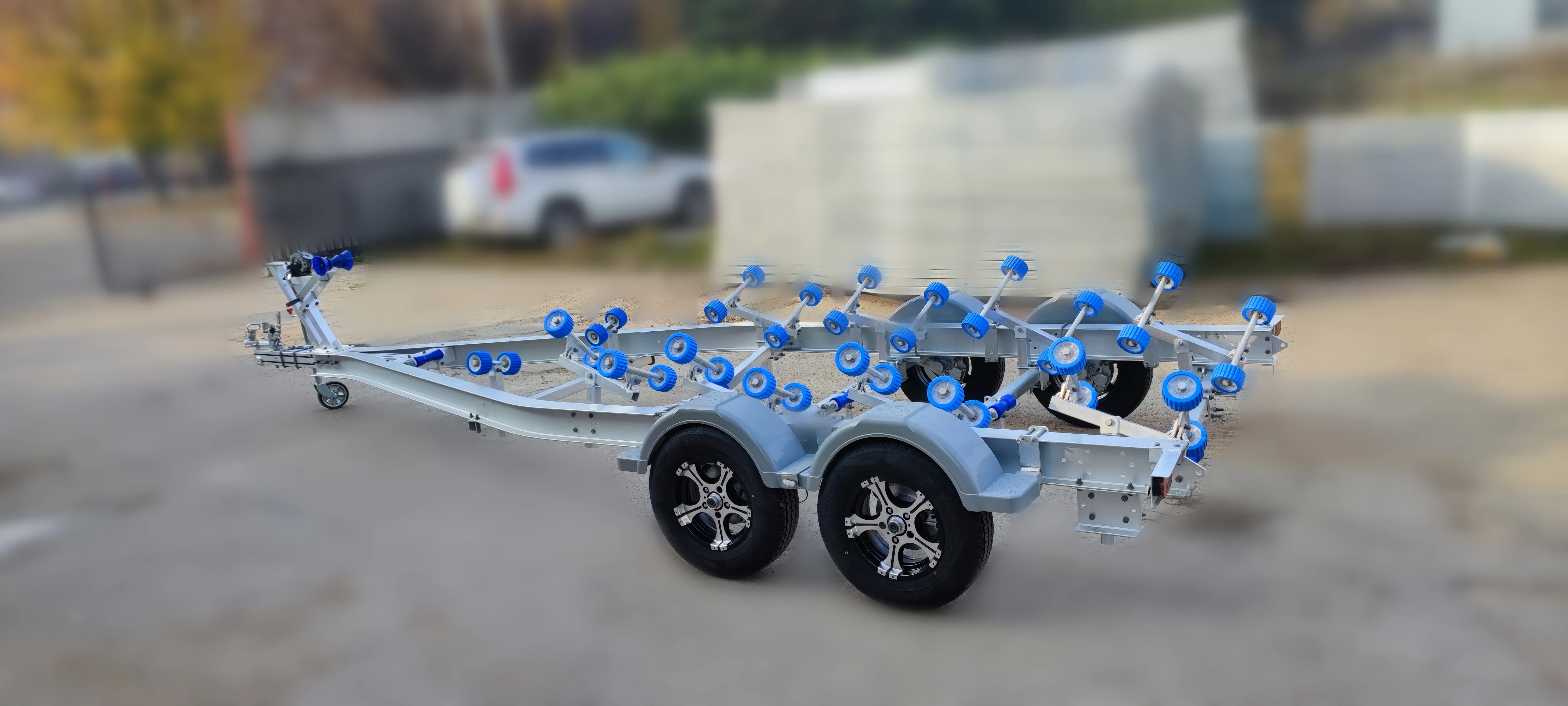 Low price trailer aluminium 22ft tandem axle wobbly rollers