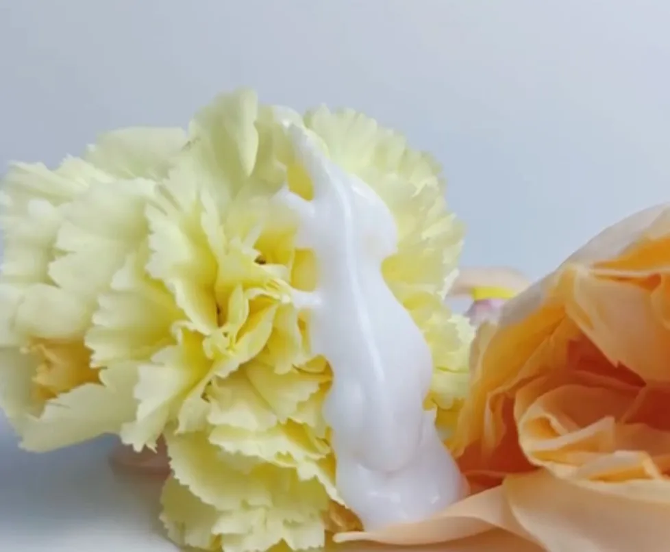 Private label Moisturizing cherry rose ingredient Whitening body lotion Soothing Repair Brightening Body Lotion