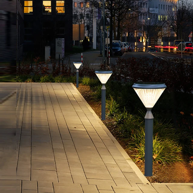 Solar lawn lamp home yard lawn lamp garden villa landscape courtyard outdoor waterproof bollard lights