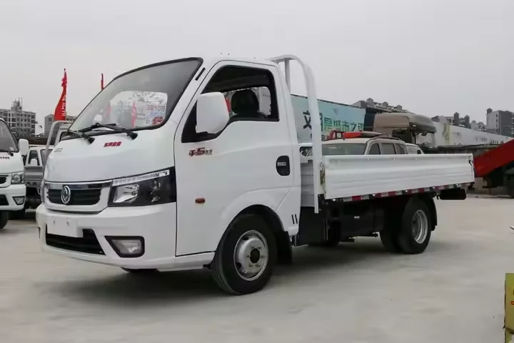 2024 Лидер продаж малогабаритный грузовой автомобиль Dongfeng Captain T серии от 1 до 2 5 тонн 4x2