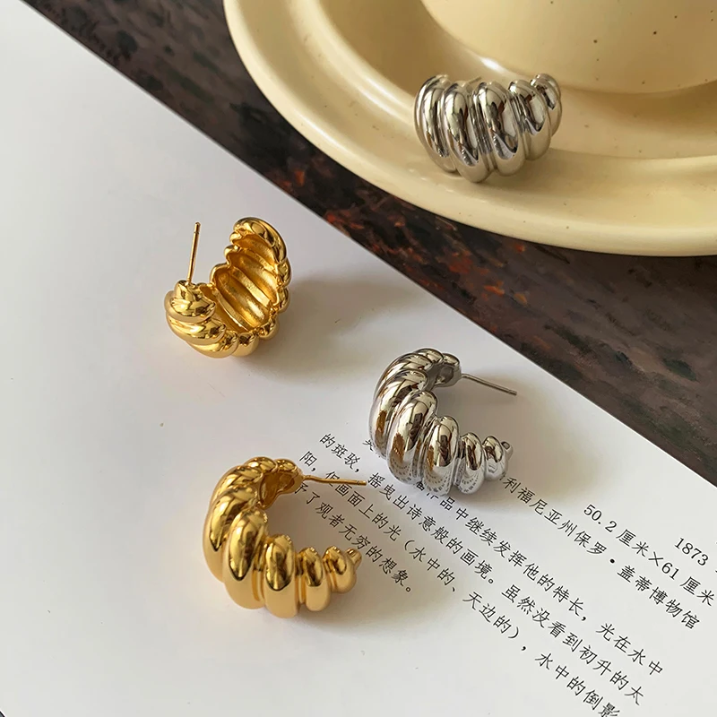 16mm*25mm 18K Gold Plated Big Croissants Earrings Baguette Twisted Hoop Earrings for Women Classic Fashion Hyperbole Jewelry Hot