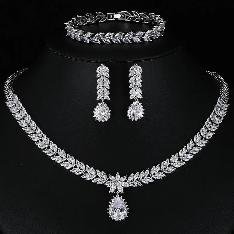 DAIHE SET-3876 Luxury Emerald Pendant Water Drop Horse Eye Flower Jewelry Tassel Set Jewelry