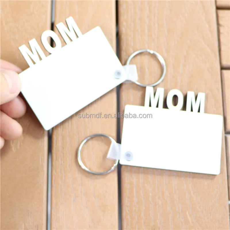 Free Sample Wholesale High Quality Double Sided MOM,GRAD,DAD Wood Keychain Custom Blank Sublimation MDF Keychains