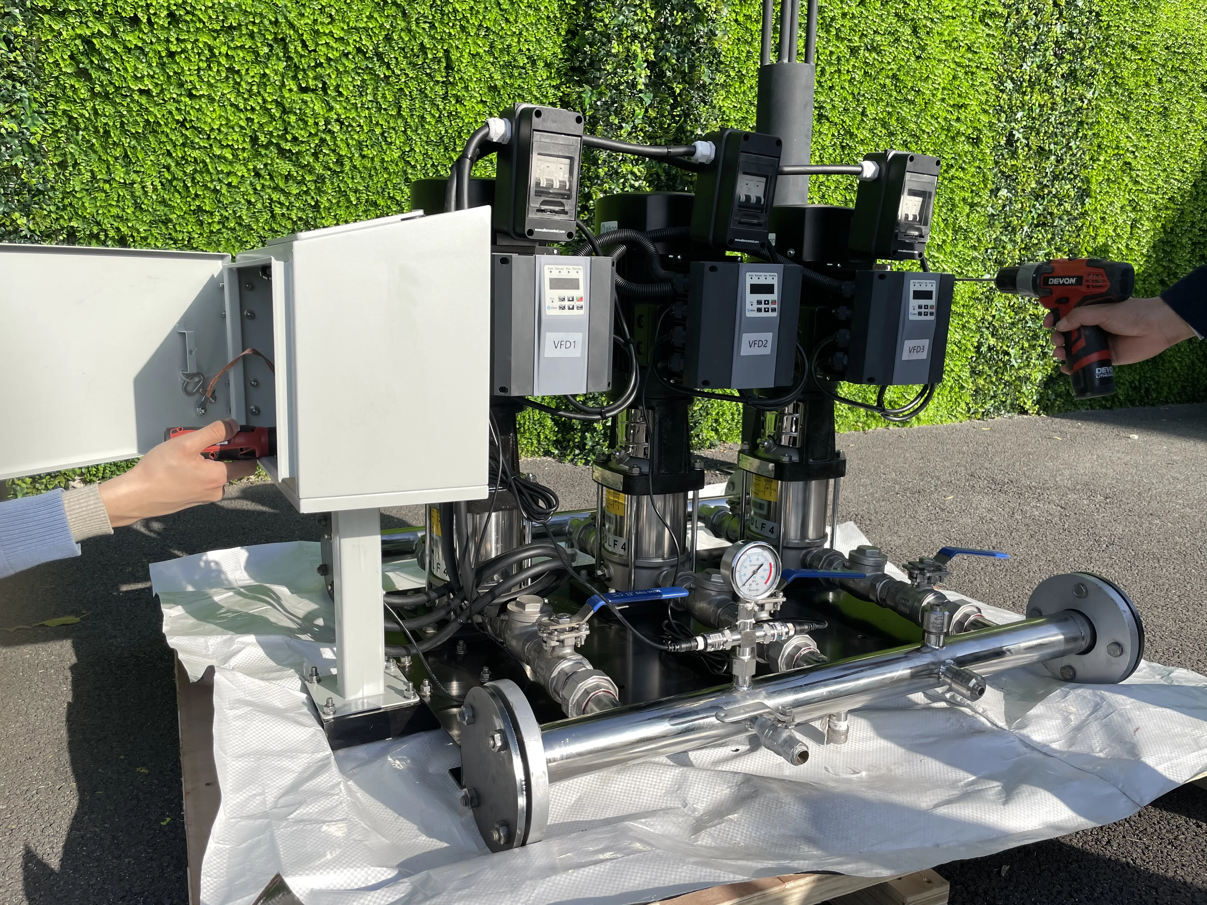 CDL Series high efficiency and energy saving multiple models Multistage Vertical Pipeline Centrifugal Water Pumps