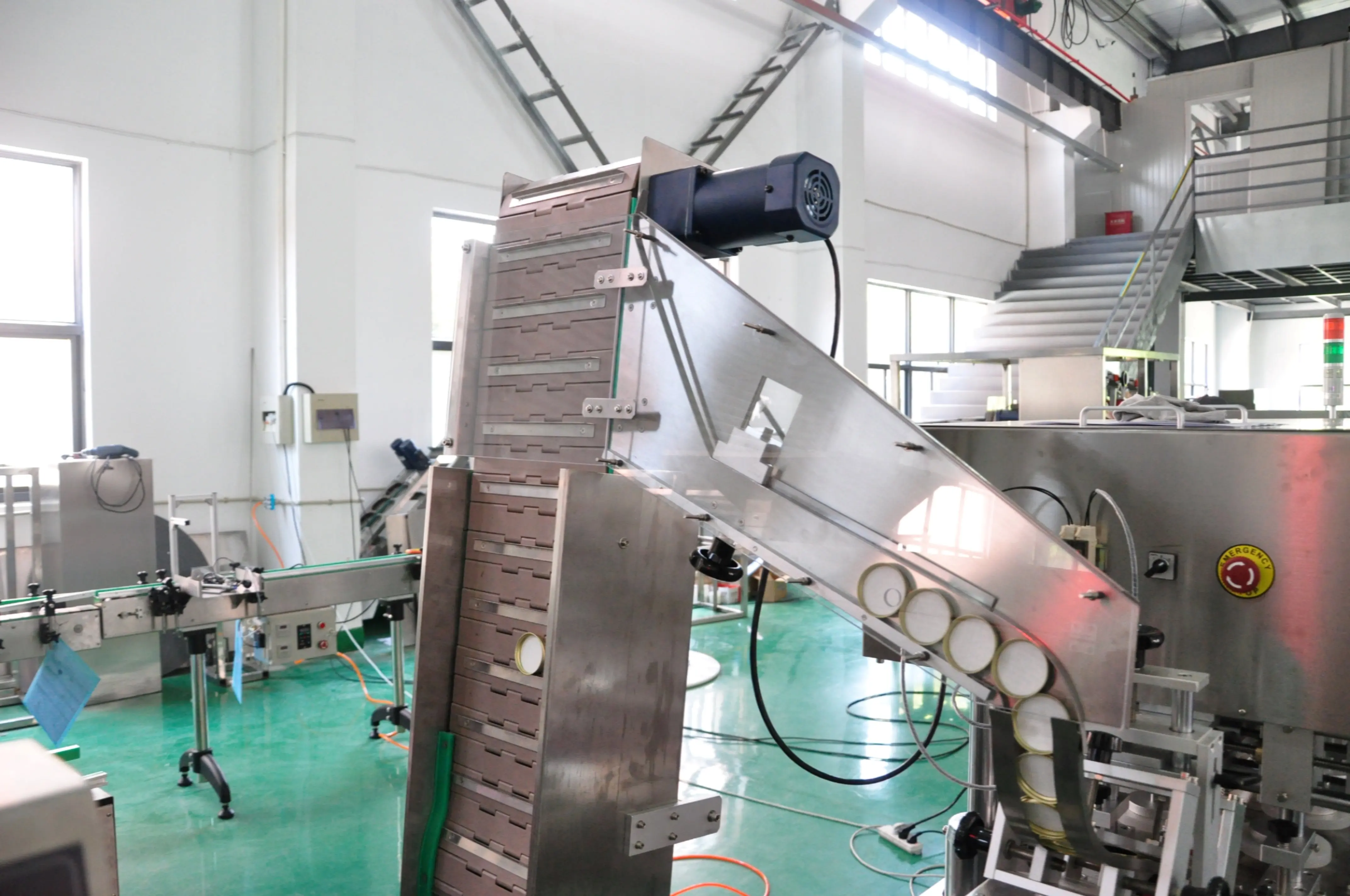 GX-200 High-speed capping lid screw machine (capper + elevator)