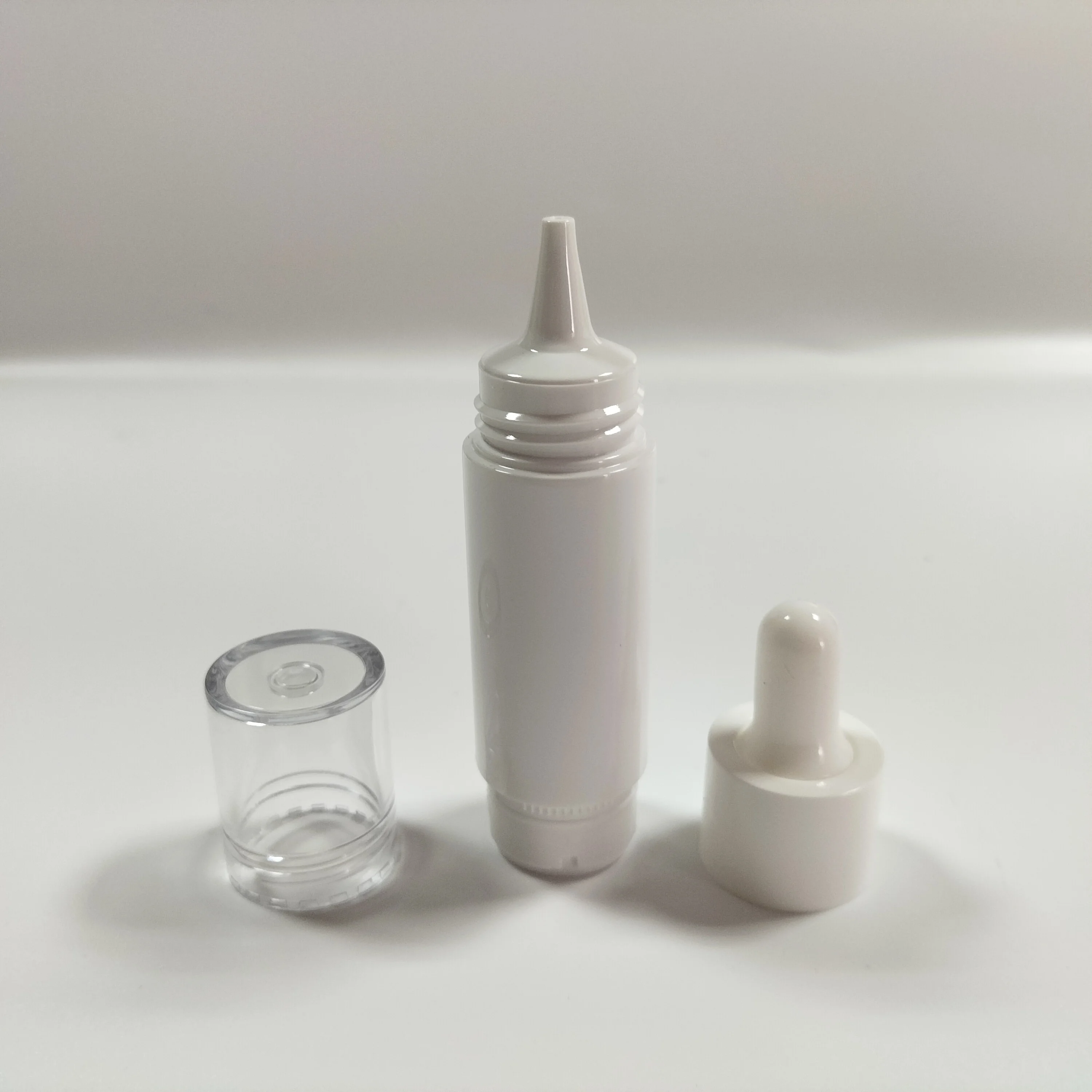 Factory supply 15ml 30ml 50ml Cosmetic vacuum Customizable Luxury Face Skin Care  UV Silver Airless Empty Cosmetic two heads acr