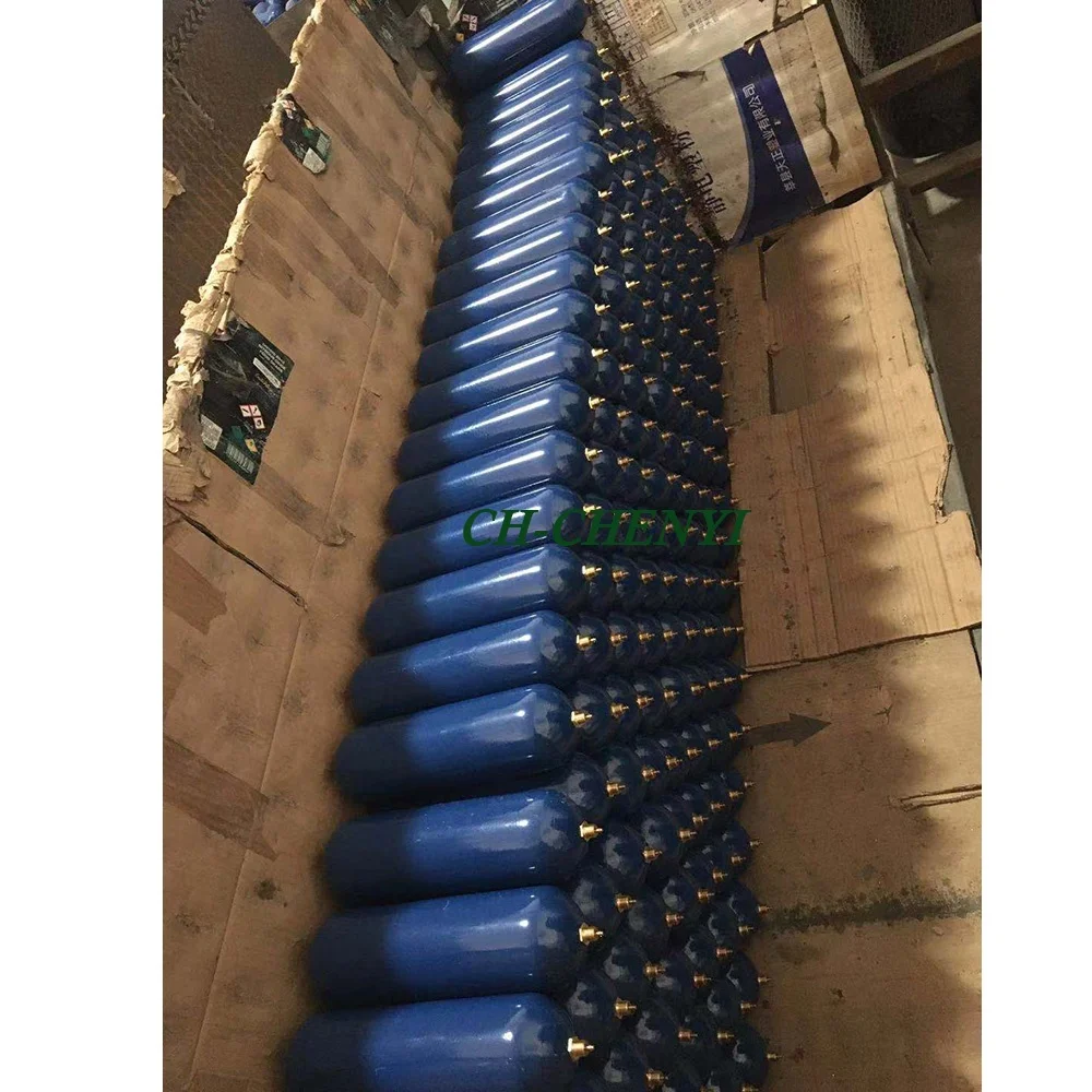 Oxygen Cylinder - M10 Right Hand Thread - Disposable Oxygen Canister M11 valve