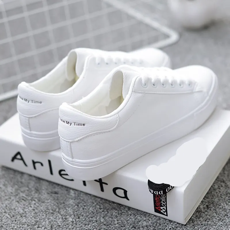 2021 new ladies casual sports white shoes