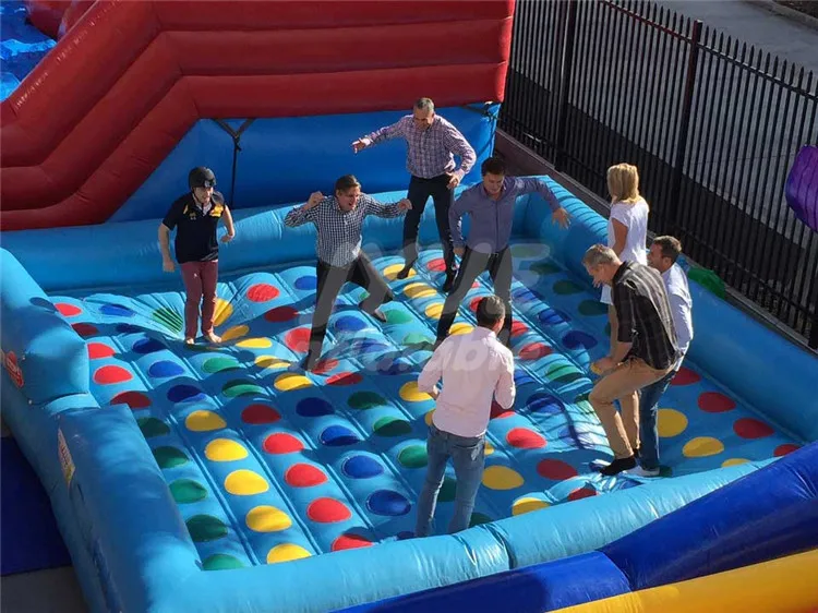 nflatable twister game01