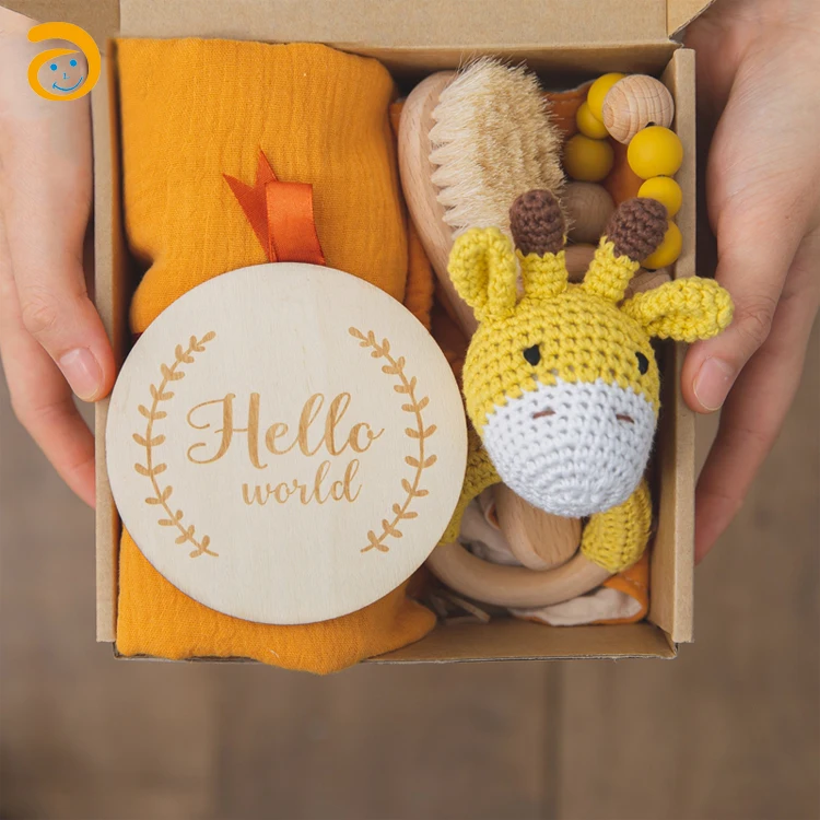 Hot Sale Elephant Wooden Baby Teether Toys Beech Rattle Wood Teething Stroller Ring Toy Teether Set