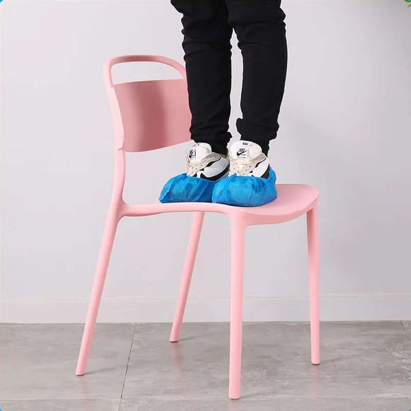 Modern Dinning Room Furniture Plastic Chair Cheap Restaurant Leisure Cafe Stackable Dining Plastic Chair
