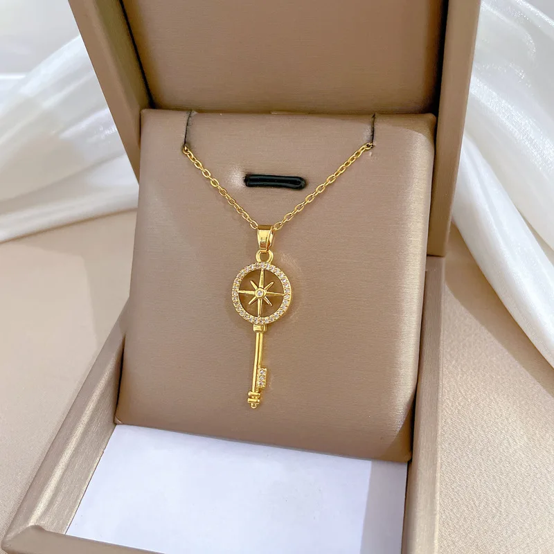 Trendy Simplicity Stainless Steel Key Pendant Necklace Autumn Winter Accessories Sweater Chain Long Necklace For Women