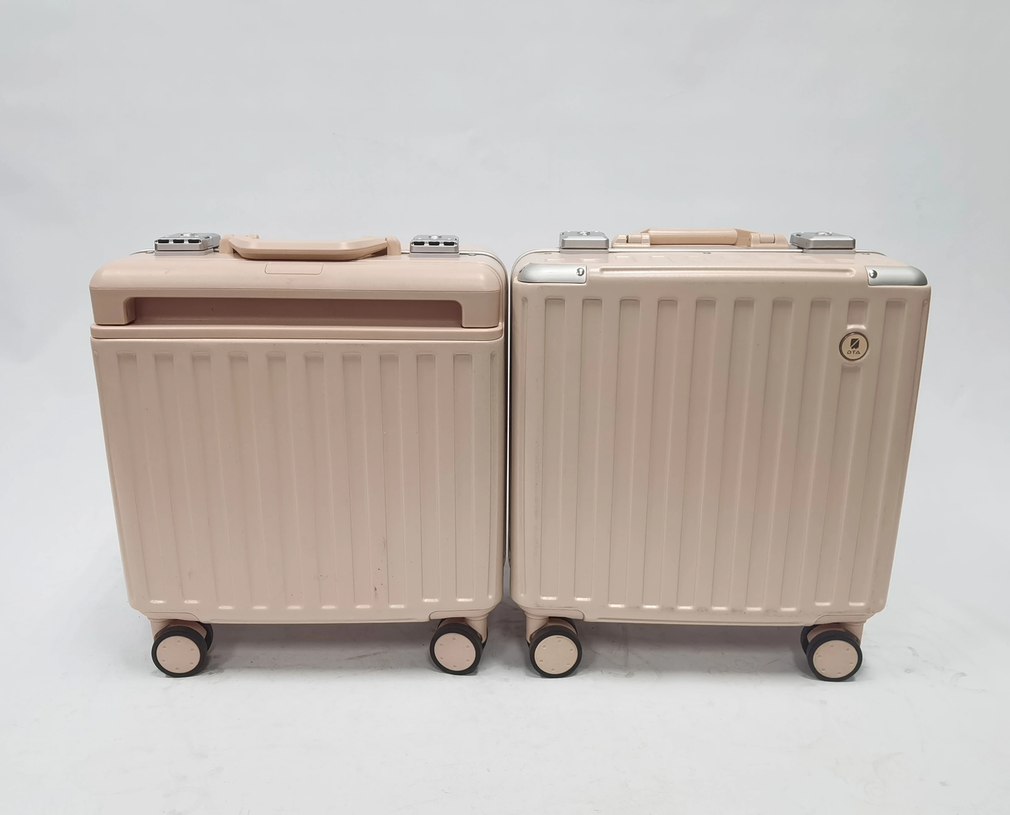 fashion luggage ABS+PC good quality luggage with zipper luggage with wide trolley handle