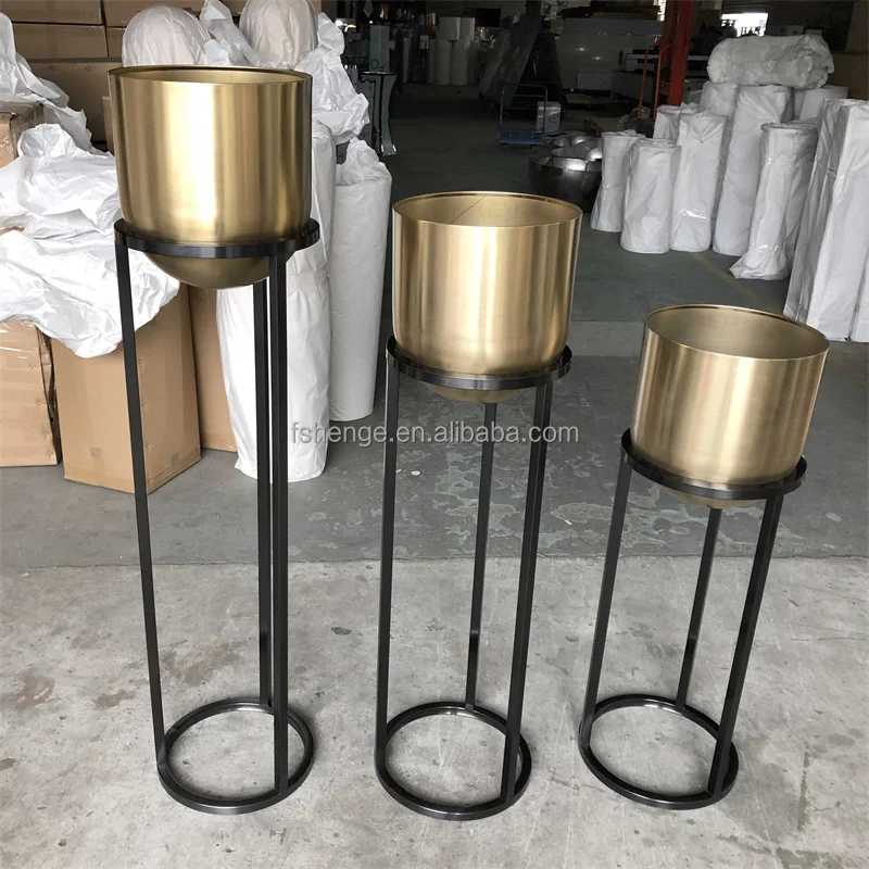 Luxury home decor tall metal floor vase 3 tier outdoor decorative gold flower pot stands