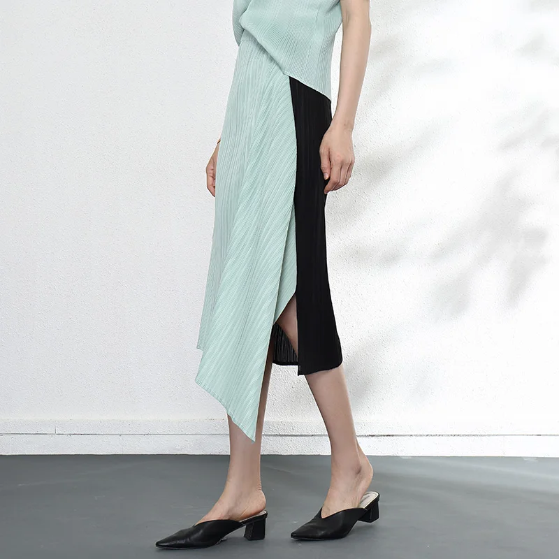 New polyester fabric two-color stitching slit irregular pleatedskirt