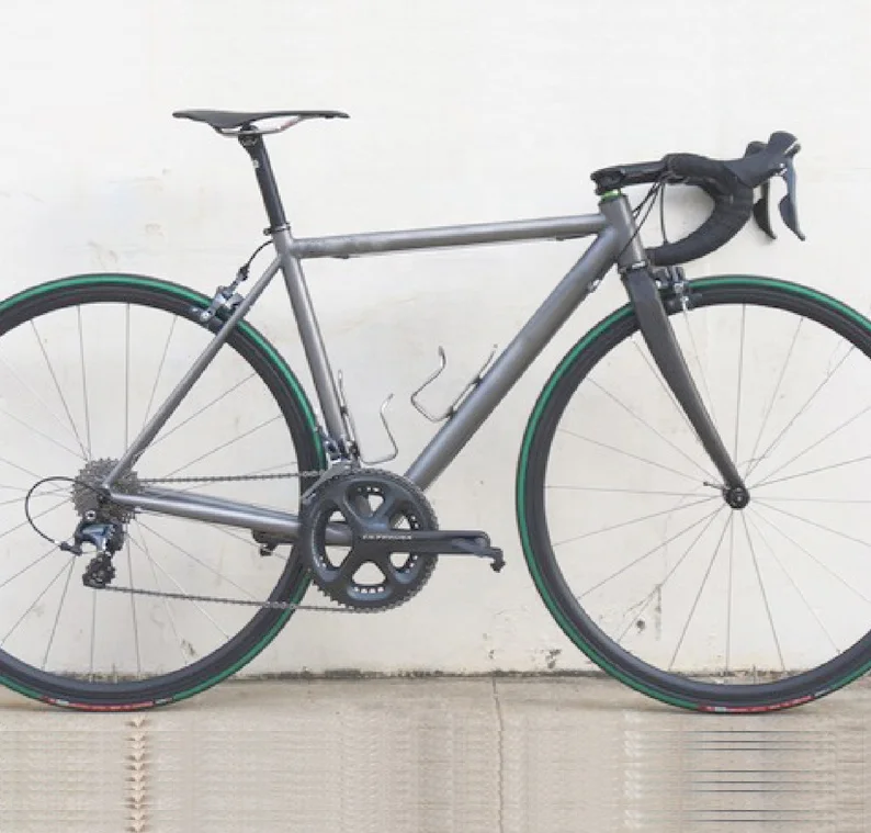 Hot and popular Titanium road bike frame 700C XT XTR 105 brake 22 speed with 53/39 or 52/36 crackset