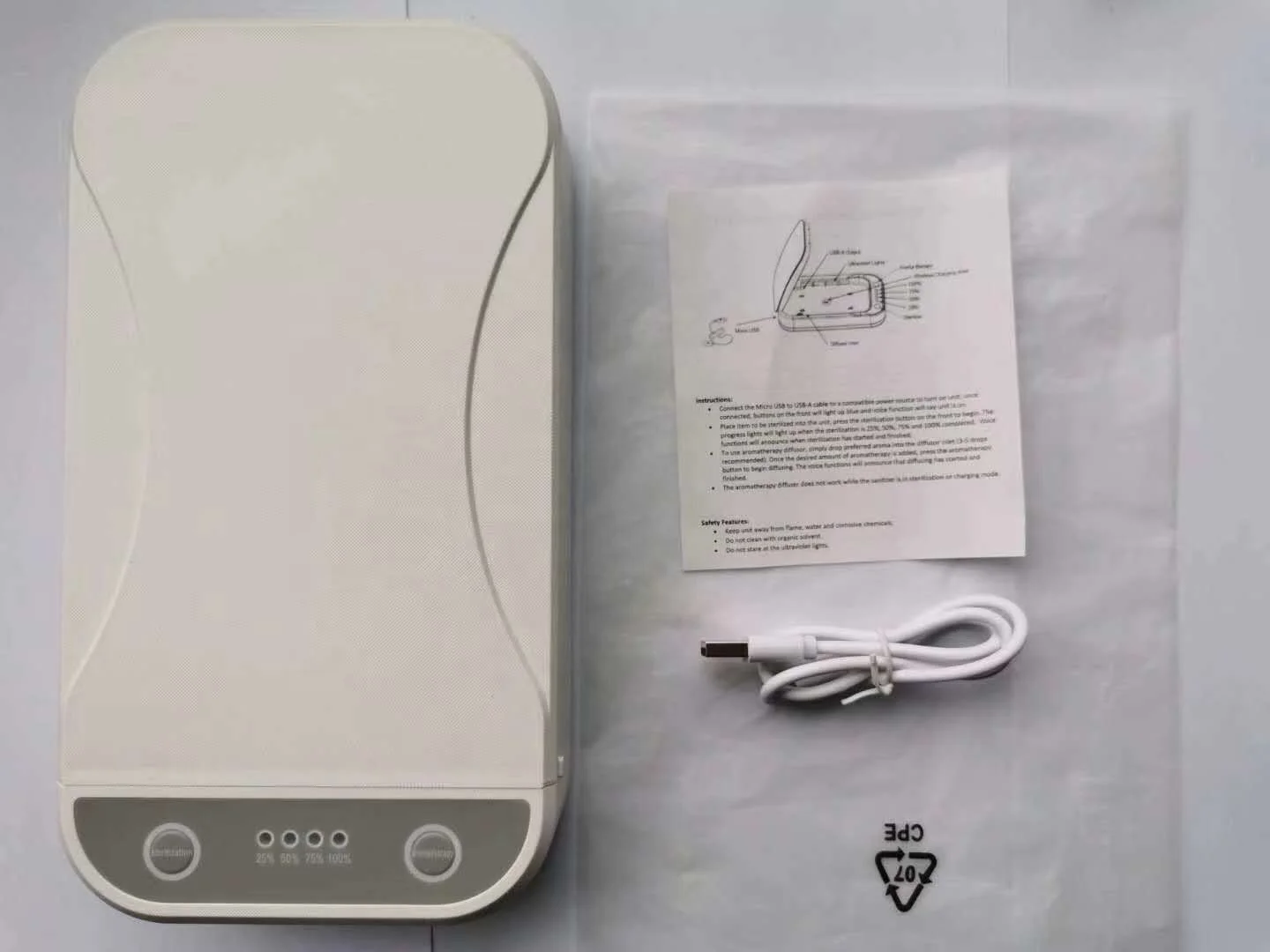 
2020 Fast delivery in stock 99% mobile phone uvc portable disinfection light cleaning uv sanitizer sterilizer box 