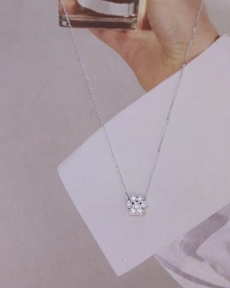 New Arrived Simple Paw Design Animal Jewelry 18K Diamond Necklace For Lovely Girls