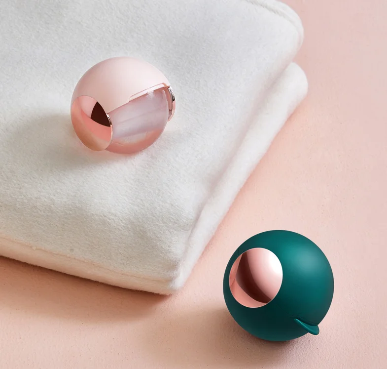 Hot Household Reusable Sticky Hair Ball With Cover Portable Mini Travel Lint Rollers For Pet Hair Extra Sticky