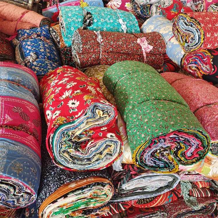 Hot Sale Low Price Inventory Rayon Printed Cut Pieces1-5Meters Ladies Skirt Fabric