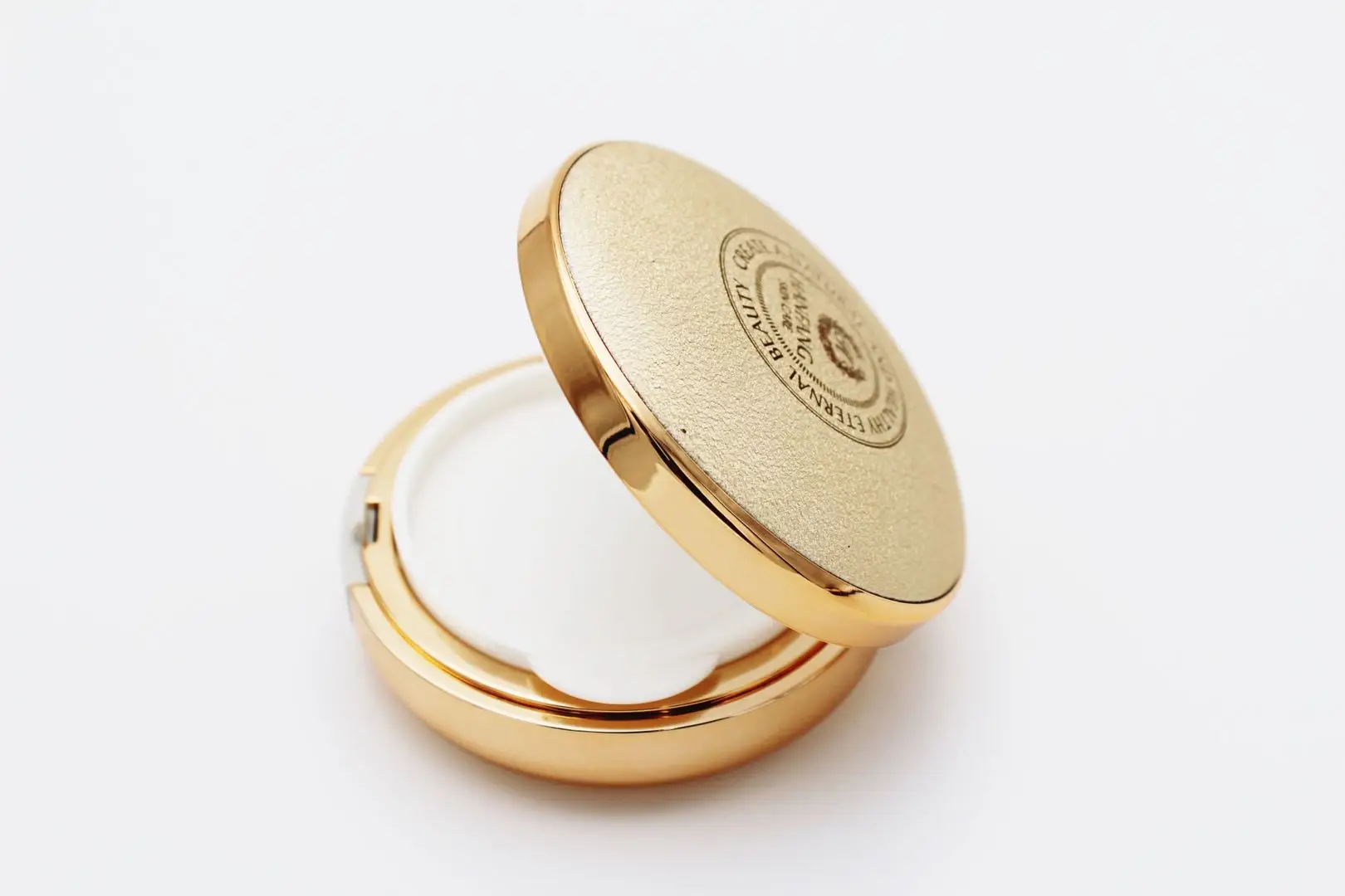 
Hot Sale Luxury Empty Plastic Air Cushion Case for Custom 