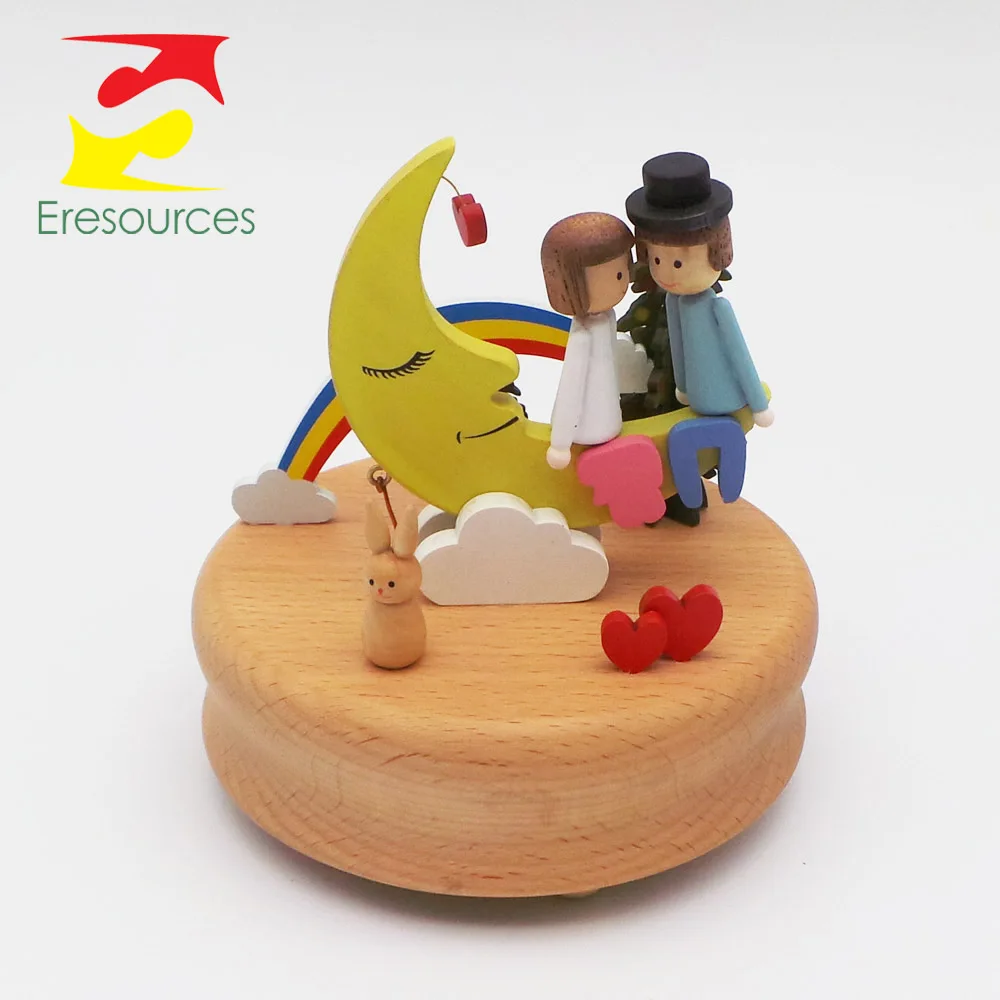 High Quality Beech Wood Lovely Couple Wooden Music Box