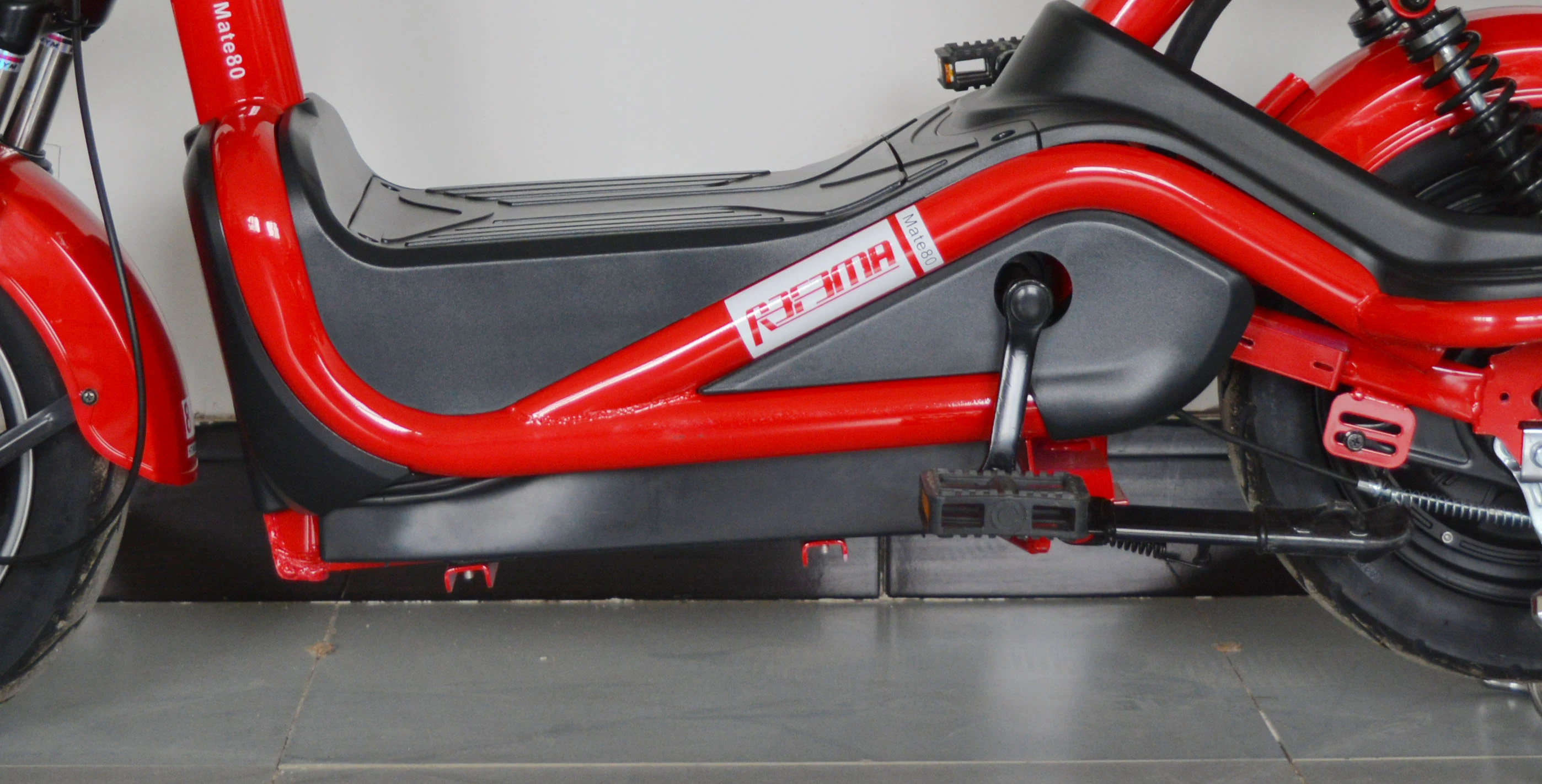 low price self balancing  two wheel dual motor city 500 W electric bike  48v 350w classic design hot sale mobility scooter