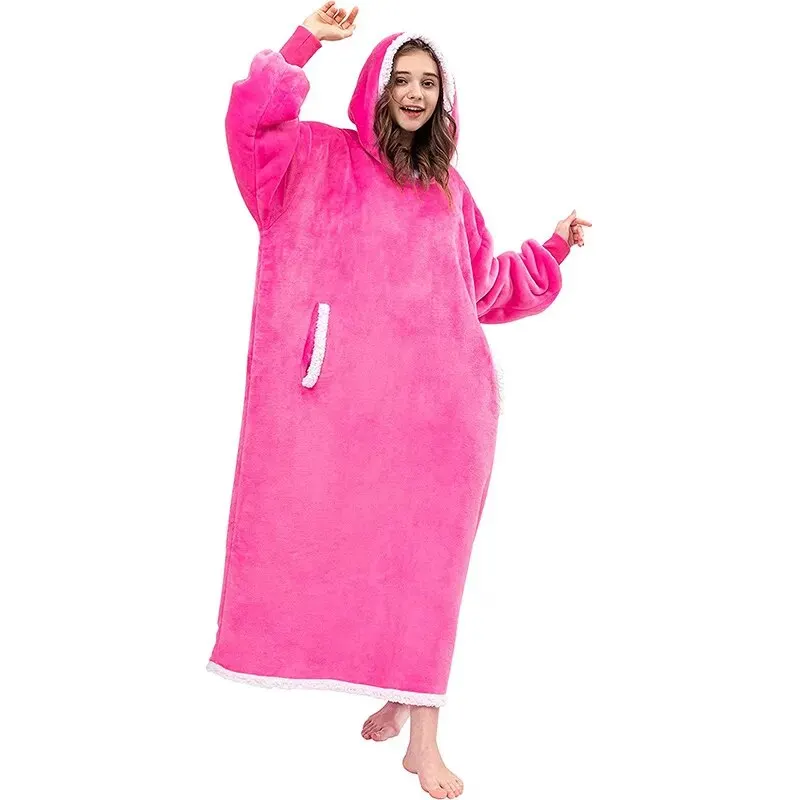 Hoodie Blanket Winter Warm Fleece Blanket Oversized Long Blanket with Sleeves Female Fashion Plush Hoody Robe