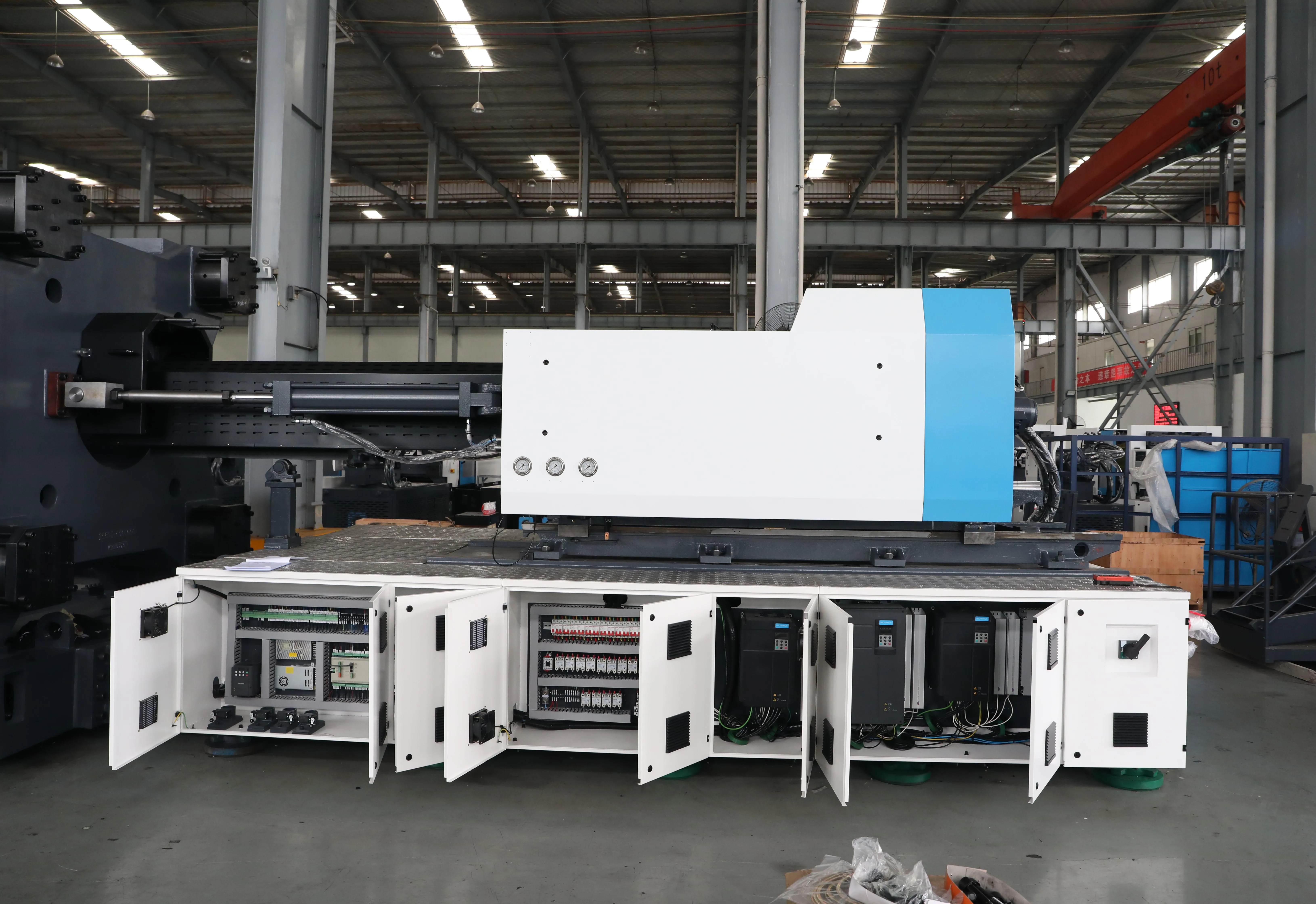 HS-1600 Full Automatic Horizontal Bumper Injection Molding Machine Plastic Auto Parts Making Machine Car Bumper Making Machine