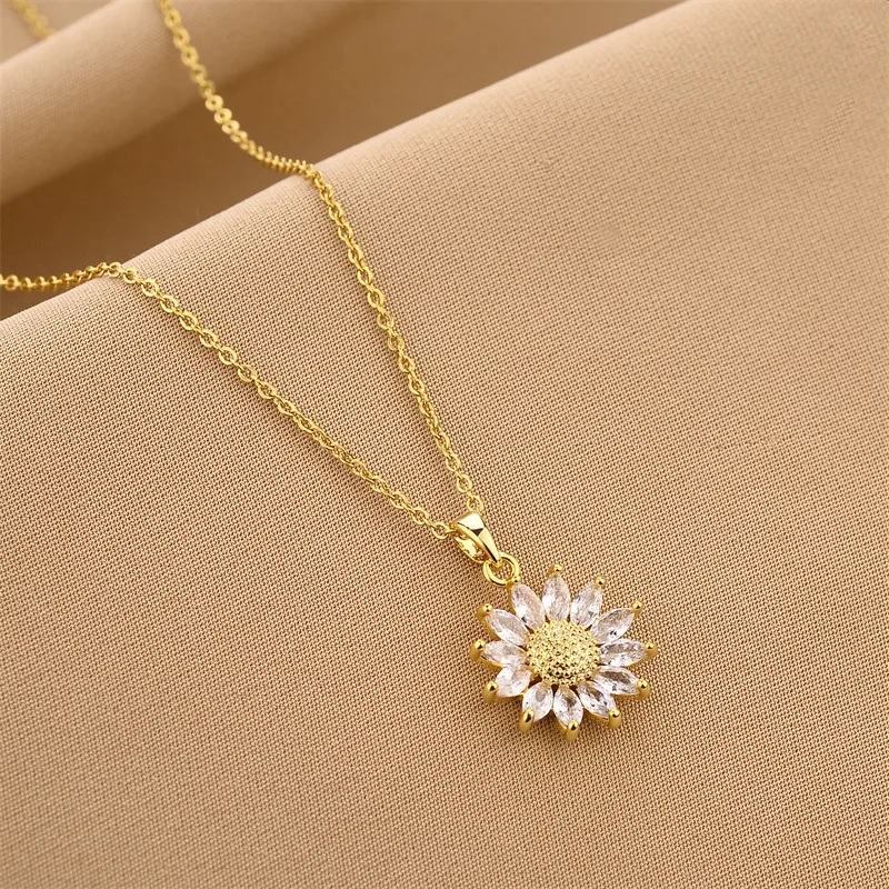 2024 New Product 18K Gold Titanium Steel Flower Sunflower Zirconium Women Botanical Pendant Fashion Jewelry Necklaces