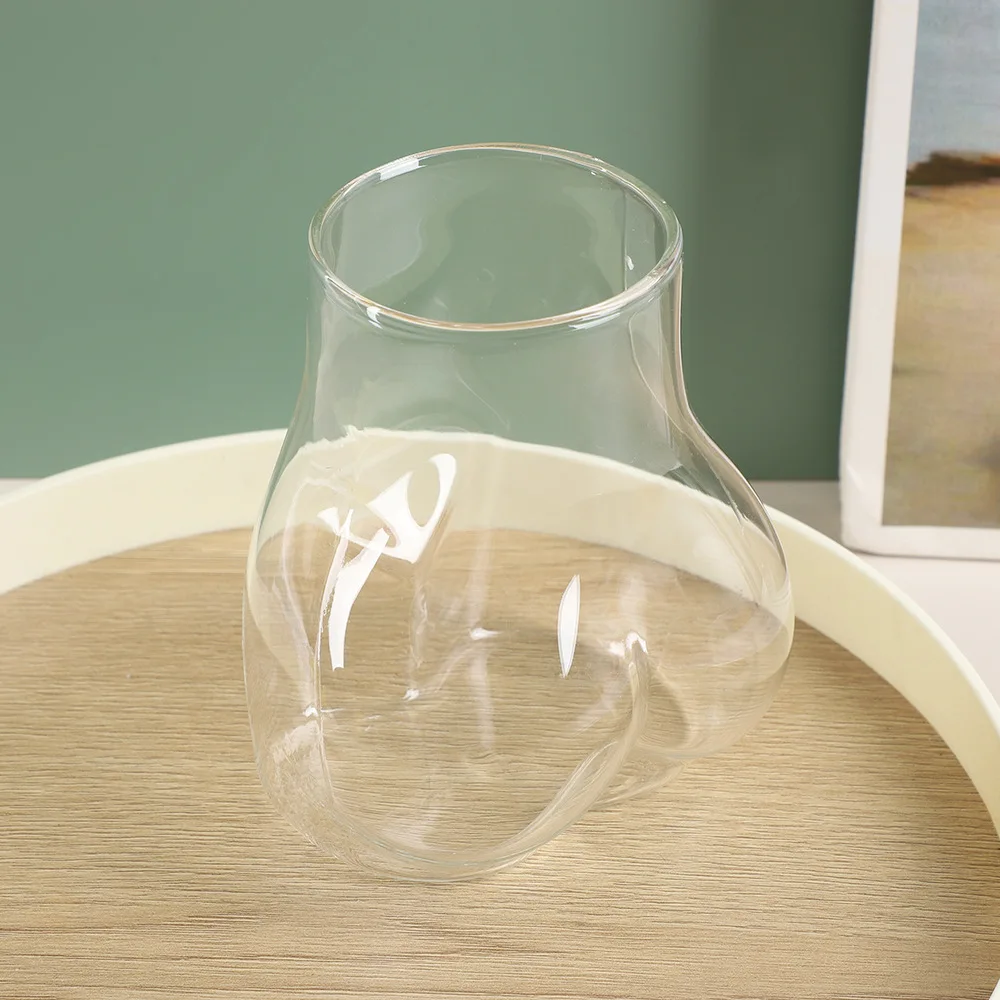 YML factory wholesale Creative personality funny peach butt shape glass  bottle pink frosted butt cup ins coffee drink cup
