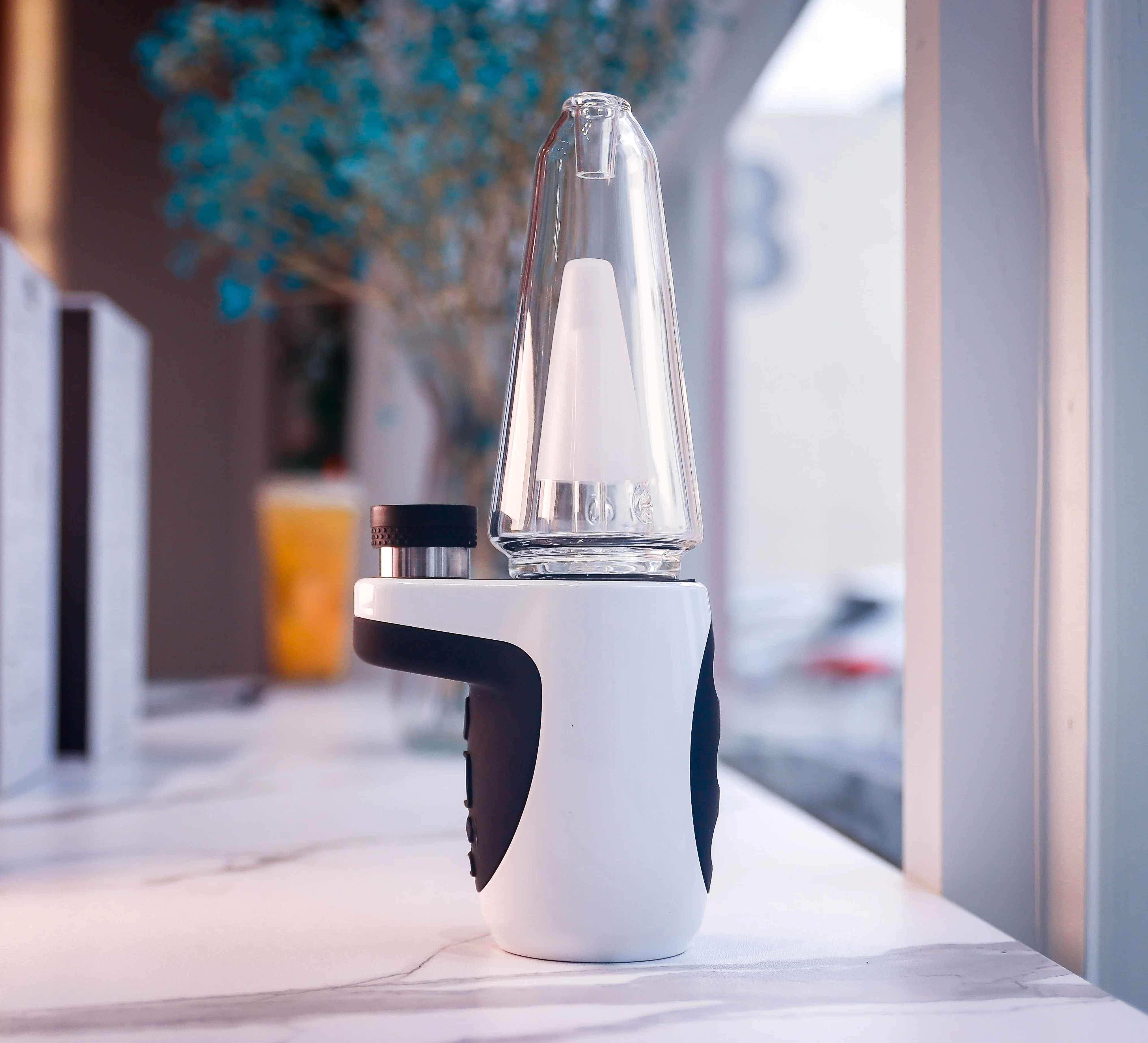 2021 New product head Wax Concentrate Shatter Budder Dabber Rig Kit 4 Electronic Hookah Water Pipe Wax Hookah