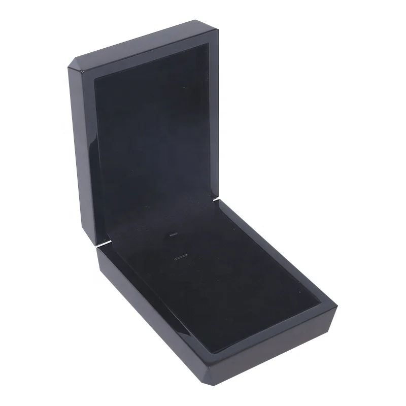 Индивидуальные логотип кольцо цепочки и ожерелья случае большой деревянный кулон коробка для женщин