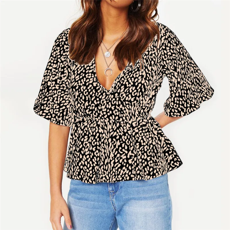 
TP830007 New Spring Summer Plus Size Leopard Chiffon Top Loose Casual Deep V Designer Flare Sleeve Tops Woman Sexy Ladies Shirts 
