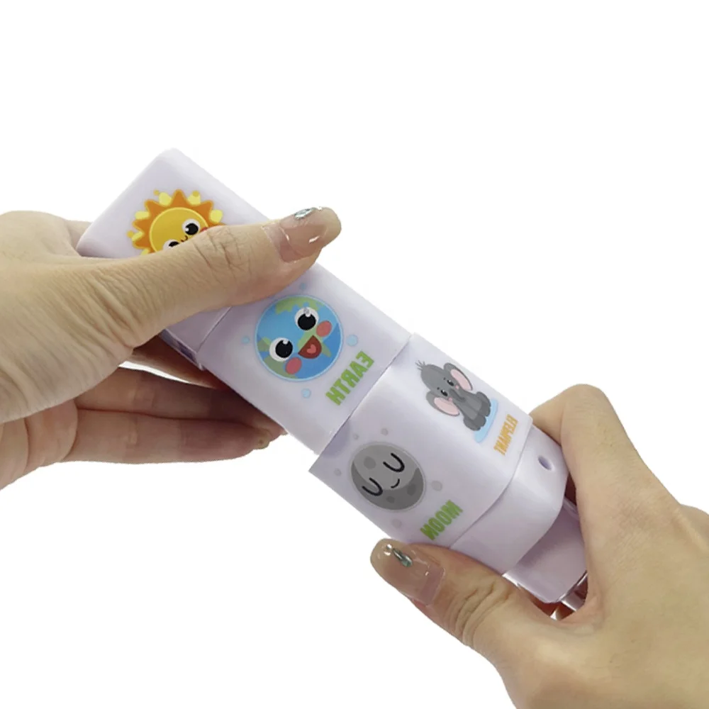 Huiye Promotional Cartoon Game Candy Toys Baby Early Educational Toys For Candy OEM Mini Portable Candy Toys For Kids Wholesale