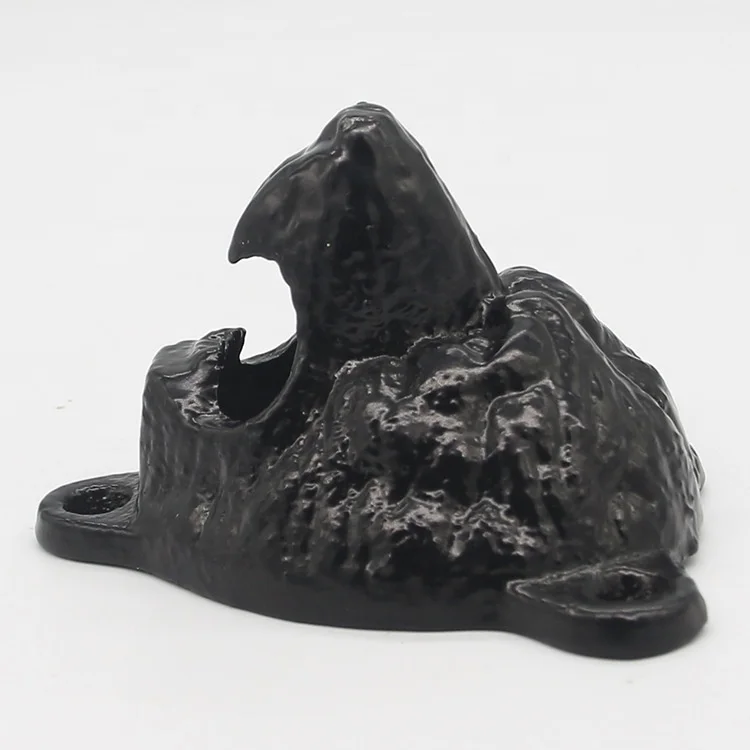 Wholesale Custom Fashion Italian Style 3D Bear Black Vintage Metal  Iron Cast Wall Mounted Bottle Opener Beer