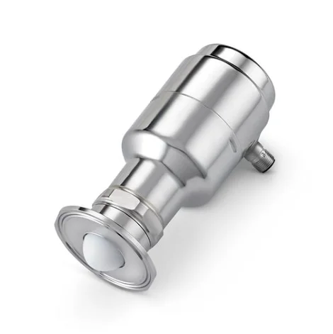 The Oil Skid Mounting Is Equipped with the Rosemount 1408H Non-contact radar Level Transmitter and 2120 Level Switch