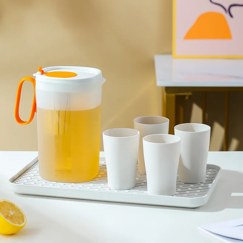 Hot Sale Refrigerator Cold Water Bottle Heat Resistant 1550ML Fruit Teapot Household Plastic Water Jug
