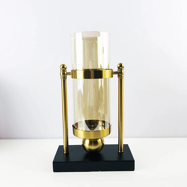 Customized exquisite design light luxury style glass vase wholesale suitable for interior decoration