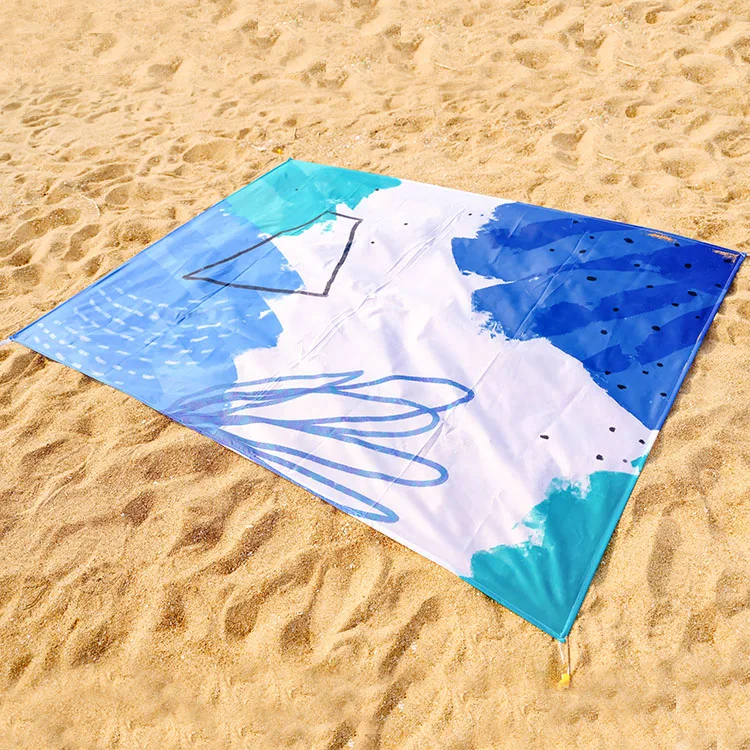 Customized Foldable  Sand proof Water proof Heat Resistant Outdoor Sand Blanket Beach Mat on Sale