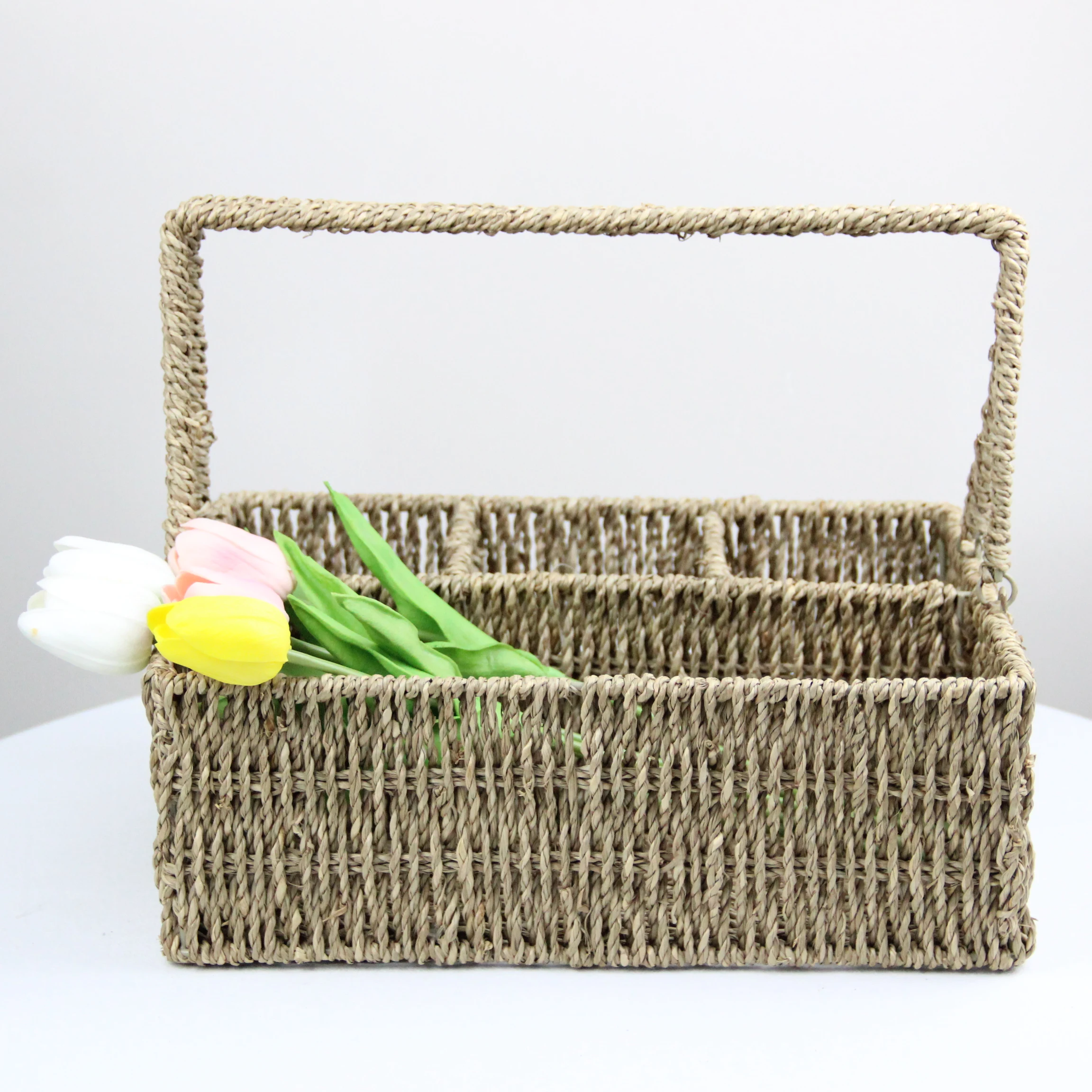 SF Multipurpose 4-section baskets Natural Hyacinth Cutlery Basket for Countertop with Handle Wicker Flatware Holder