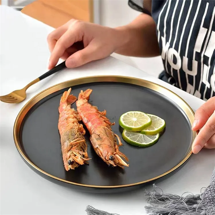 Ceramic round black and white gold rim dinner plate wedding charger plates