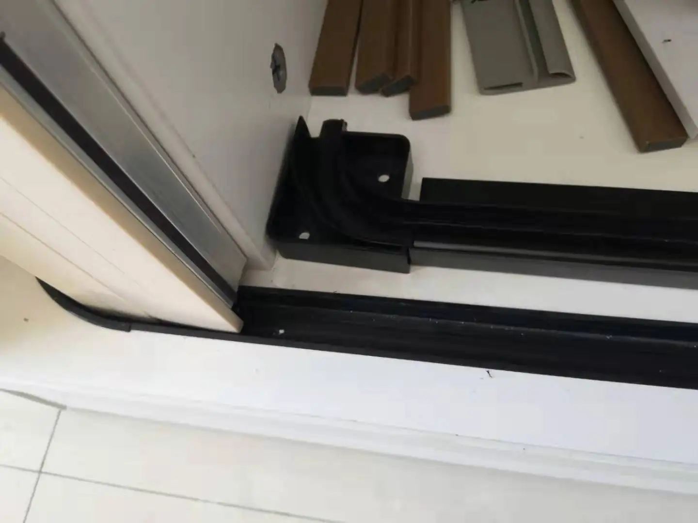 
China Direct Factory price pvc abs cabinet rolling door roller shutter doors for cupboards 