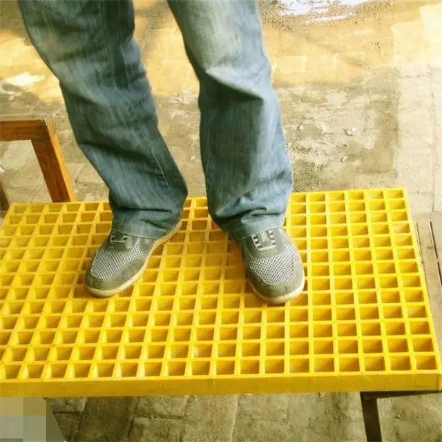 
plastic floor grid frp caillebotis mincom molded frp grating 