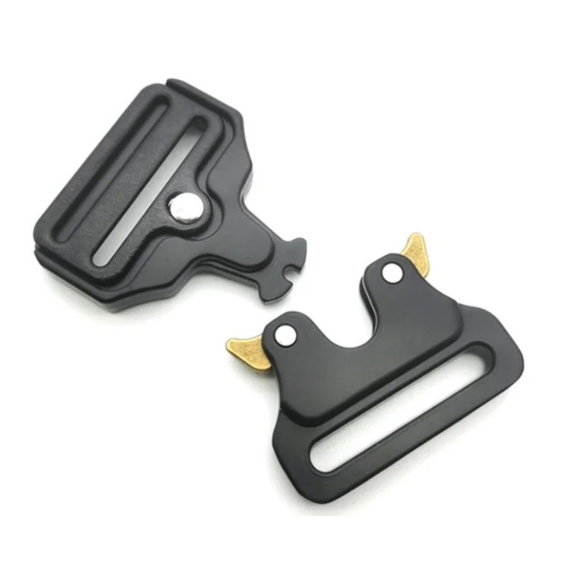 Wholesale Hot Style Webbing Adjustment Hardware Metal Belt Buckle Western Style Belt Buckle Silver Belt Buckle
