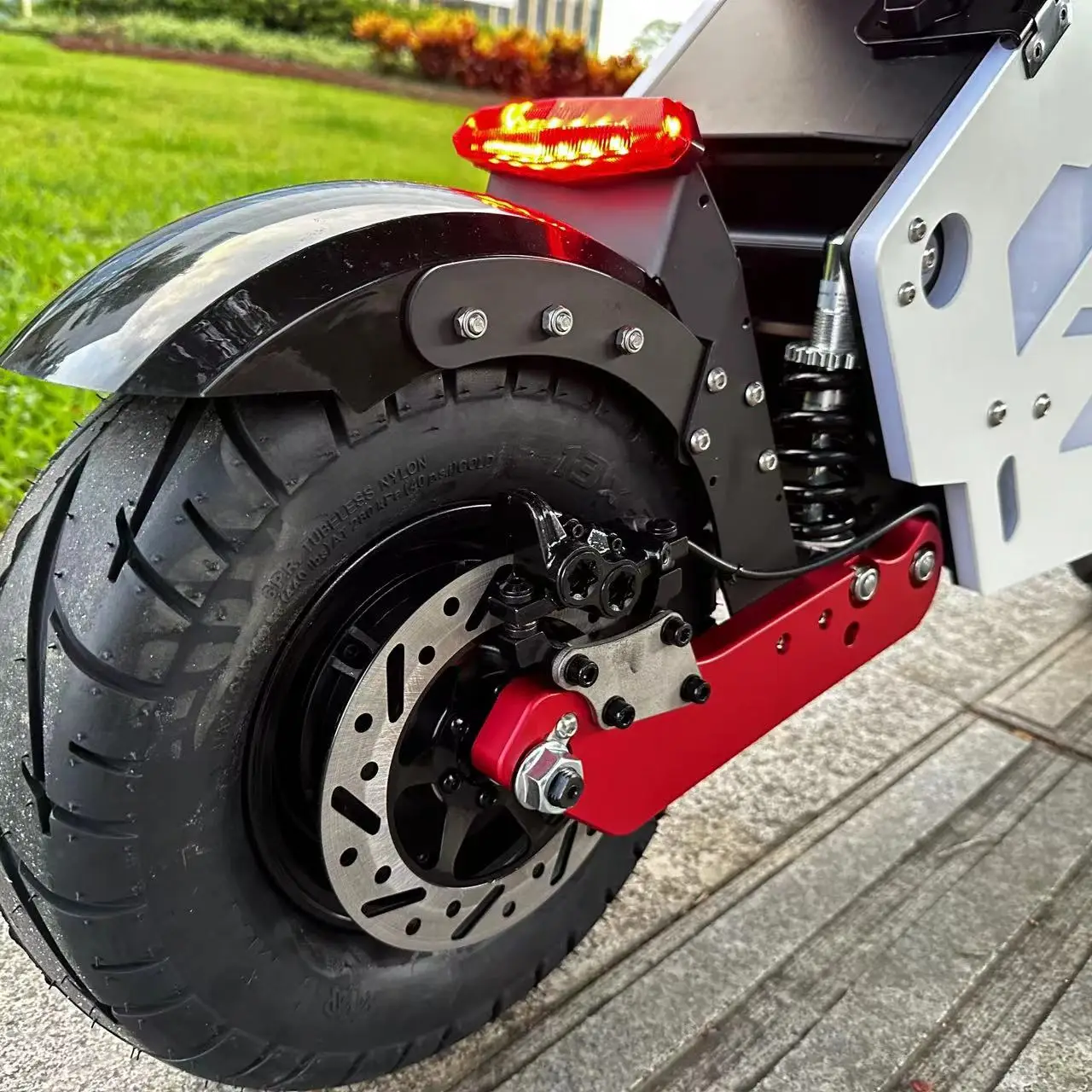 Scooter Electric Molo 5 10000W 72V With 13 inch 14 inch Tyres IP60 waterproof fast speed electric scooter 70mph