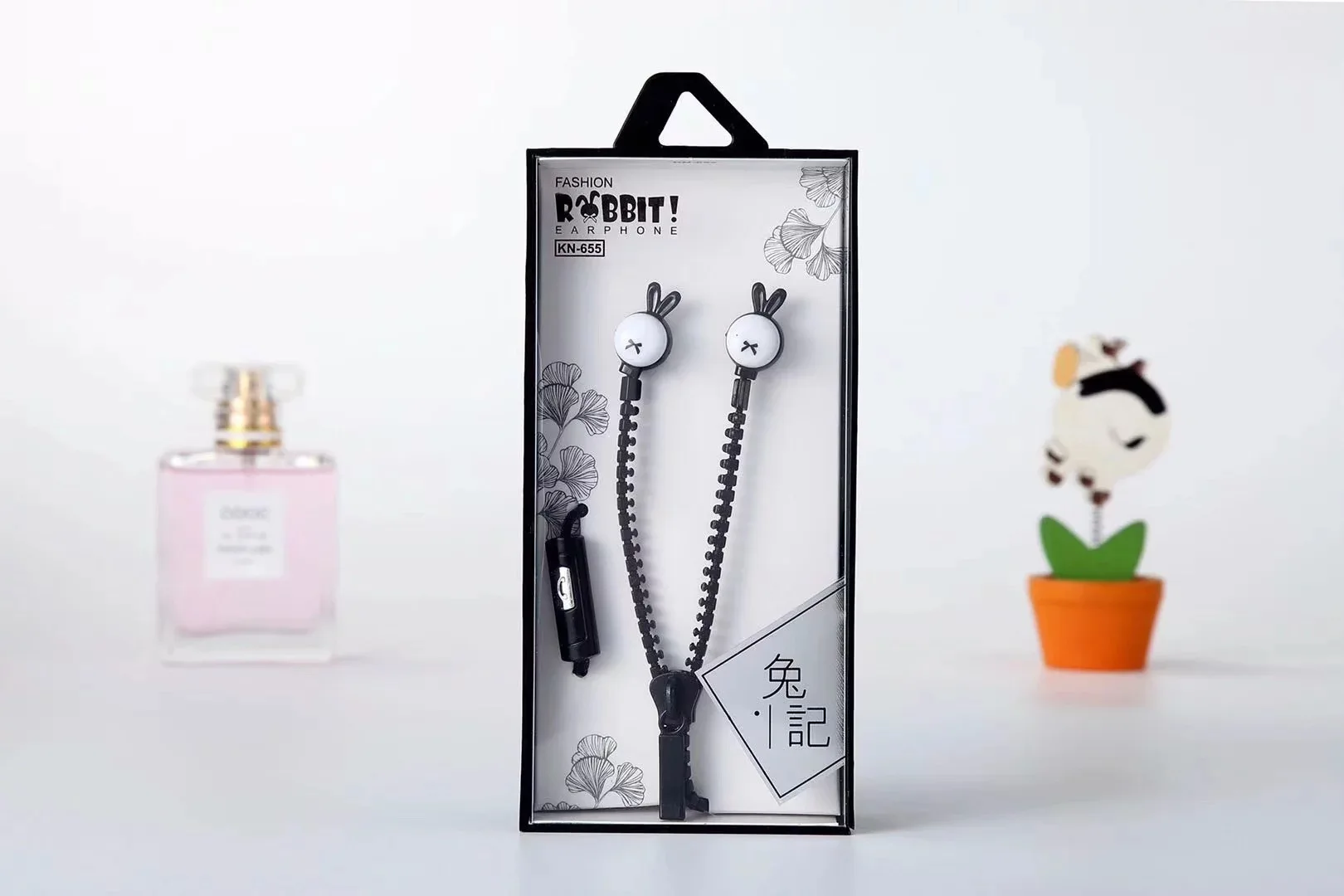 Hands free mobile phone earphone 3.5mm handfree cute rabbit kids phone headset with MIC for phone earphone