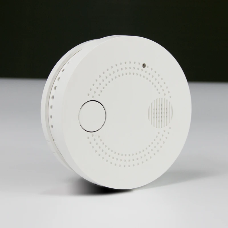 
TUYA smart home zigbee smoke sensor 